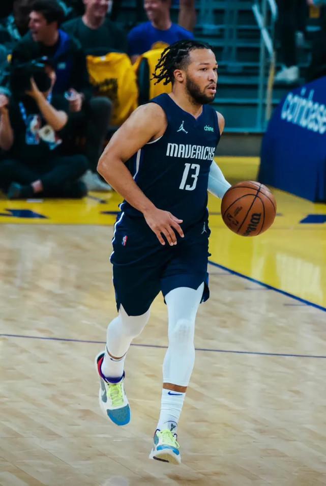 展的基石 展的基石