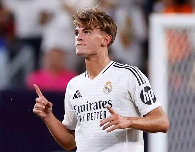 皇家马德里 皇家马德里