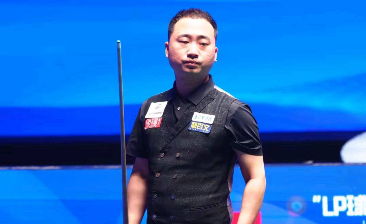 金牌背后的 金牌背后的