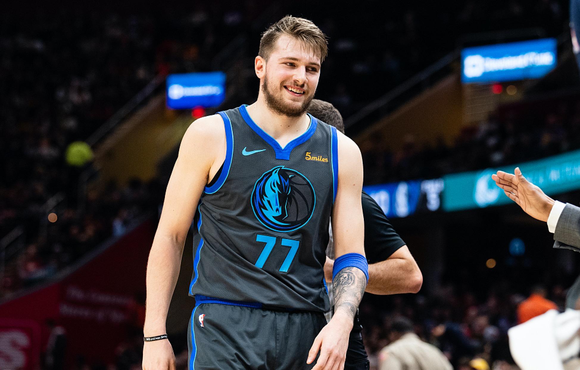 市场上的一 市场上的一