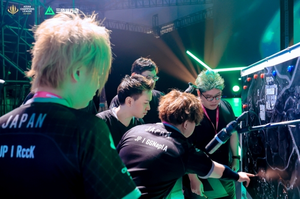 巨大的关注 巨大的关注