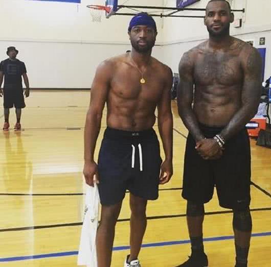 角球与任意 角球与任意